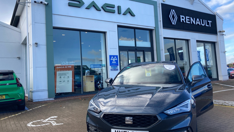 SEAT Leon 1.4 eHybrid FR Sport 5dr DSG Estate